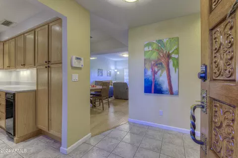 2951 E Rose Ln, Phoenix, AZ 85016 photo 6