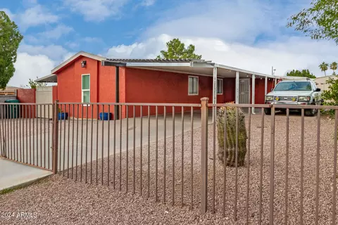 7646 E Garnet Ave, Mesa, AZ 85209 photo 2