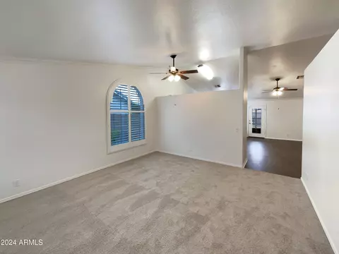 2869 E Tyson Ct, Gilbert, AZ 85295 photo 3