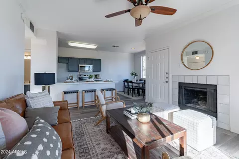 7009 E Acoma Dr #2040, Scottsdale, AZ 85254
