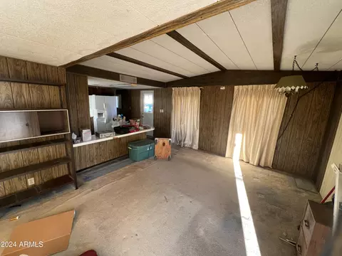 2608 E Oraibi Dr, Phoenix, AZ 85050 photo 5