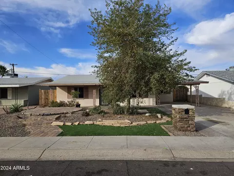 10802 N 114th Ave, Youngtown, AZ 85363