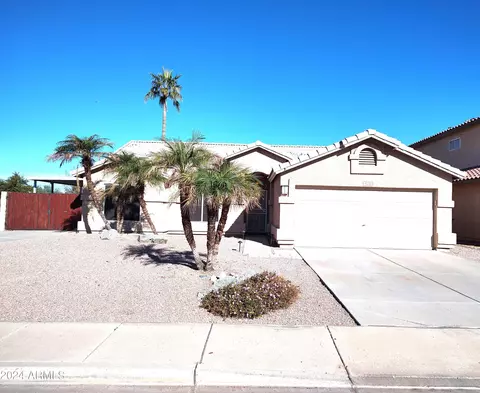 9236 W Paradise Ln, Peoria, AZ 85382