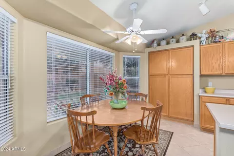 251 E Windsor Dr, Gilbert, AZ 85296 photo 16