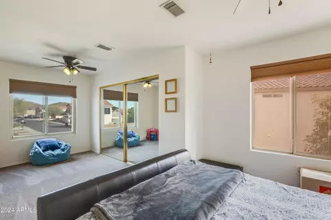 937 E Potter Dr, Phoenix, AZ 85024 photo 8