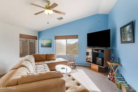 937 E Potter Dr, Phoenix, AZ 85024 photo 7