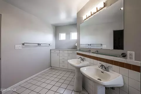 1736 E Gelding Dr, Phoenix, AZ 85022 photo 35