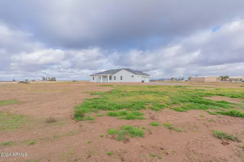 View/Area - 2713 E Walton Way, Coolidge, AZ 85128 photo 4 of 9