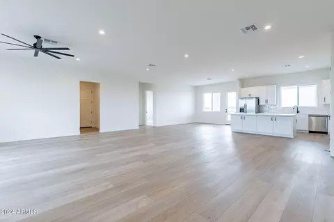 Living - 2713 E Walton Way, Coolidge, AZ 85128 photo 3 of 5
