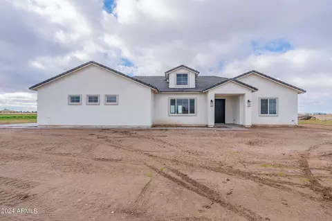 Exterior - 2713 E Walton Way, Coolidge, AZ 85128 photo 2 of 18