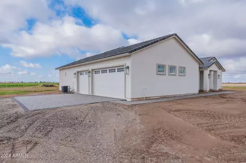 Exterior - 2713 E Walton Way, Coolidge, AZ 85128 photo 7 of 18