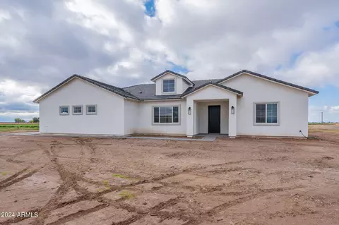 Exterior - 2713 E Walton Way, Coolidge, AZ 85128 photo 3 of 18