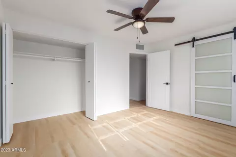 2445 W Freeway Ln, Phoenix, AZ 85021 photo 19