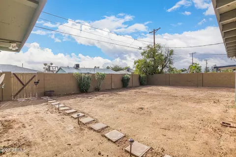 2445 W Freeway Ln, Phoenix, AZ 85021 photo 30