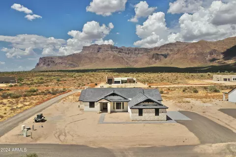 9470 E Hansen Way, Gold Canyon, AZ 85118
