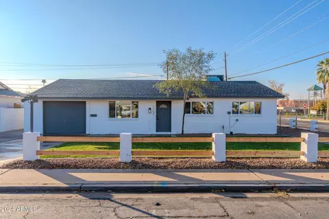 1763 W 2nd St, Mesa, AZ 85201