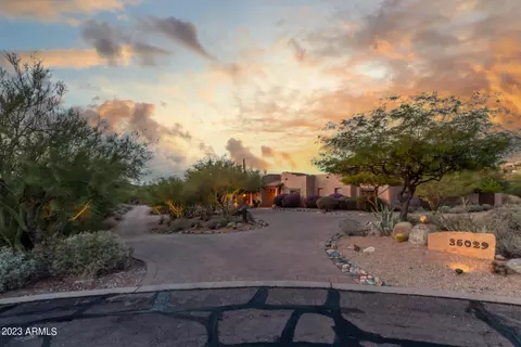 35029 N Sunset Trl, Cave Creek, AZ 85331