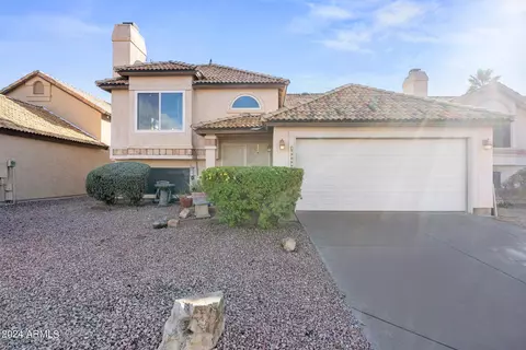 Exterior - 16809 S 29th Pl, Phoenix, AZ 85048 photo 5 of 7
