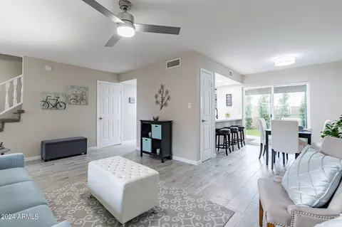 1438 W La Jolla Dr, Tempe, AZ 85282