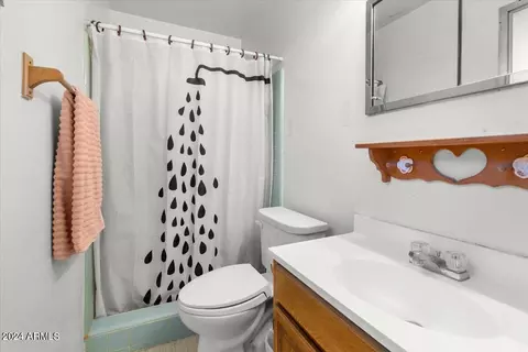 2222 E Sylvia St, Phoenix, AZ 85022 photo 17