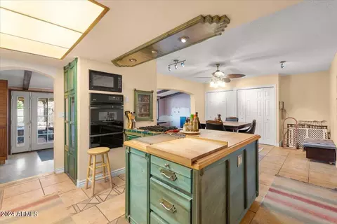 2222 E Sylvia St, Phoenix, AZ 85022 photo 9