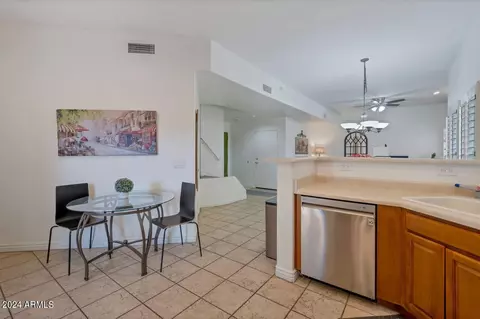 5015 E Cheyenne Dr #6, Phoenix, AZ 85044 photo 12