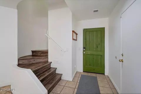5015 E Cheyenne Dr #6, Phoenix, AZ 85044 photo 6