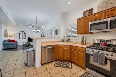 5015 E Cheyenne Dr #6, Phoenix, AZ 85044 photo 14