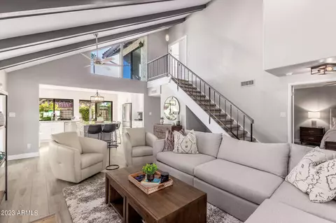 5822 N Scottsdale Rd, Paradise Valley, AZ 85253