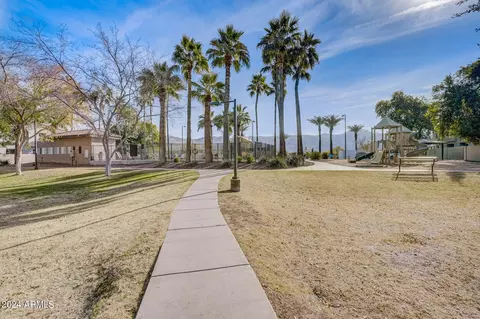 2825 E Dunbar Dr, Phoenix, AZ 85042 photo 20