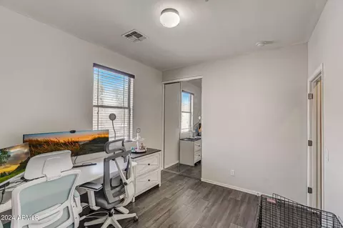 2825 E Dunbar Dr, Phoenix, AZ 85042 photo 13