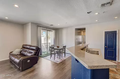 2825 E Dunbar Dr, Phoenix, AZ 85042 photo 15