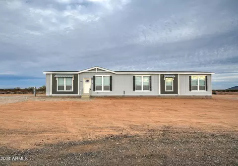 3327 N 424th Ave, Tonopah, AZ 85354