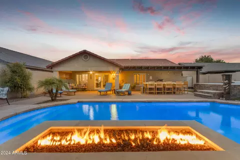 4446 E Meadow Creek Way, San Tan Valley, AZ 85140