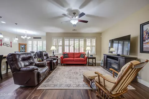 10820 E Queensborough Ave, Mesa, AZ 85212 photo 3