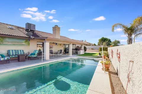 1838 E Waltann Ln, Phoenix, AZ 85022