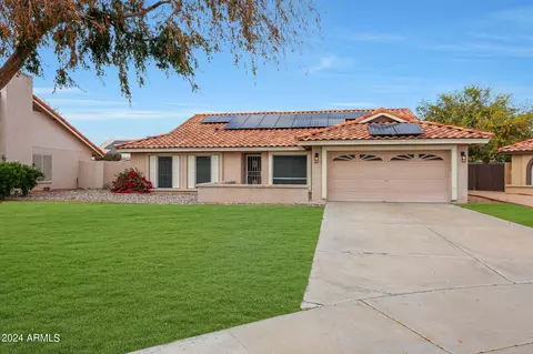 9110 W Hearn Rd, Peoria, AZ 85381