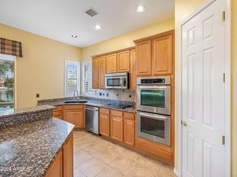 3328 E Ashurst Dr, Phoenix, AZ 85048 photo 20
