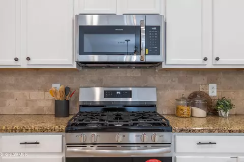Kitchen - 11017 E Shepperd Ave, Mesa, AZ 85212 photo 7 of 12