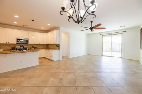 Kitchen - 11017 E Shepperd Ave, Mesa, AZ 85212 photo 12 of 12