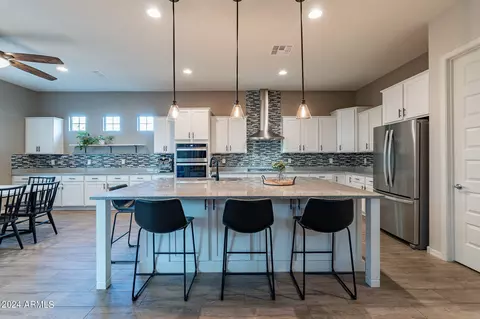 10910 E Travertine Ave, Mesa, AZ 85212 photo 15