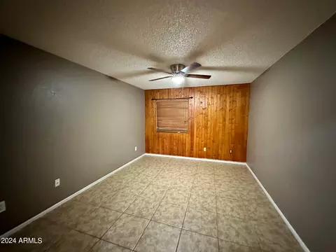 3822 W Mitchell Dr, Phoenix, AZ 85019 photo 7