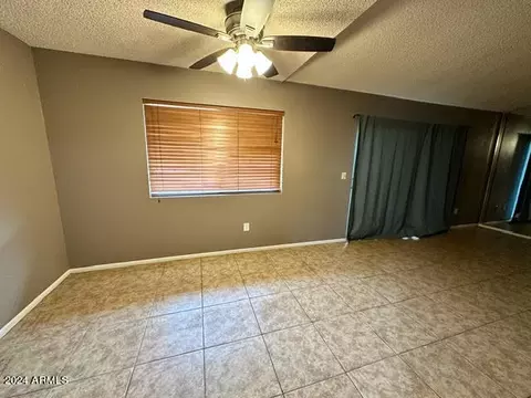 3822 W Mitchell Dr, Phoenix, AZ 85019 photo 4