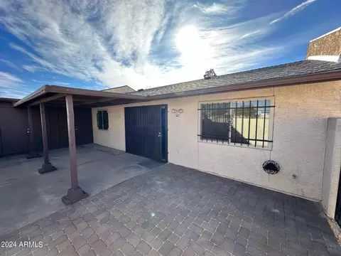 3822 W Mitchell Dr, Phoenix, AZ 85019 photo 14