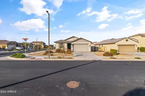 17868 W Jessie Ln, Surprise, AZ 85387