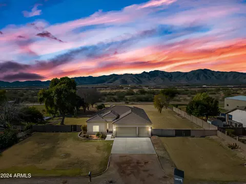 6542 N 186th Ave, Waddell, AZ 85355