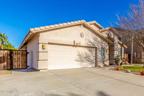 9066 W Mary Ann Dr, Peoria, AZ 85382