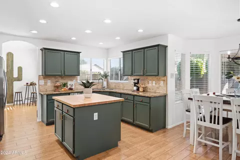 1401 E San Remo Ave, Gilbert, AZ 85234 photo 11