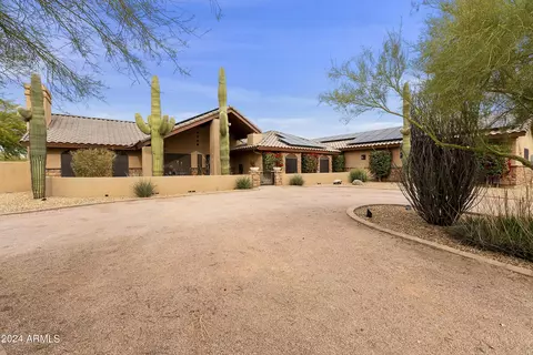 5746 E Windstone Trl, Cave Creek, AZ 85331