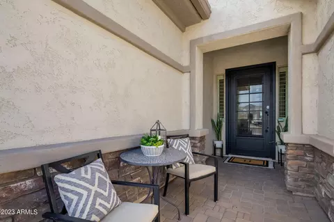 3207 E Robin Ln, Phoenix, AZ 85050 photo 5